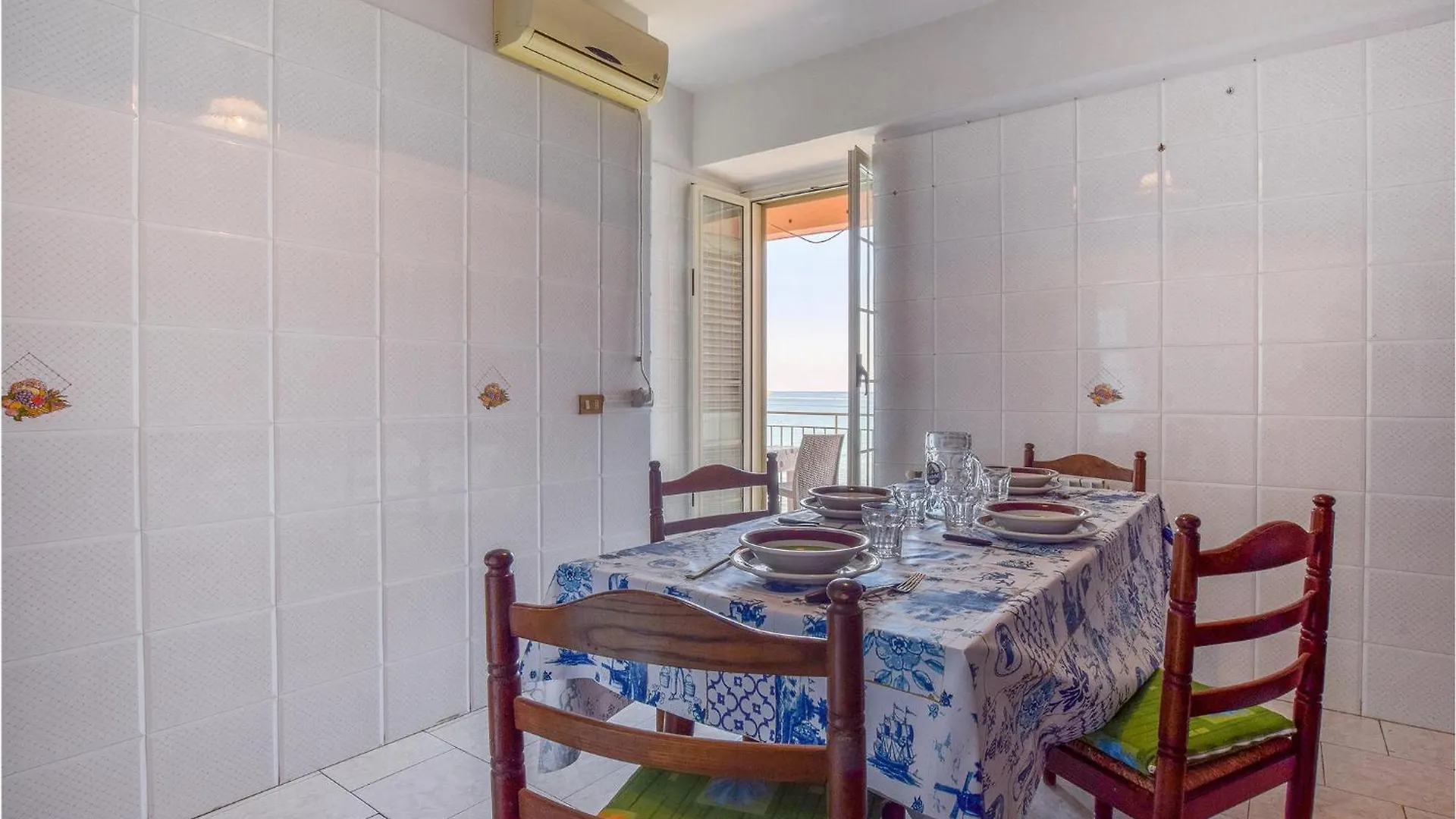 Beautiful Apartment In Marina Di Caronia Caronia Marina Italy