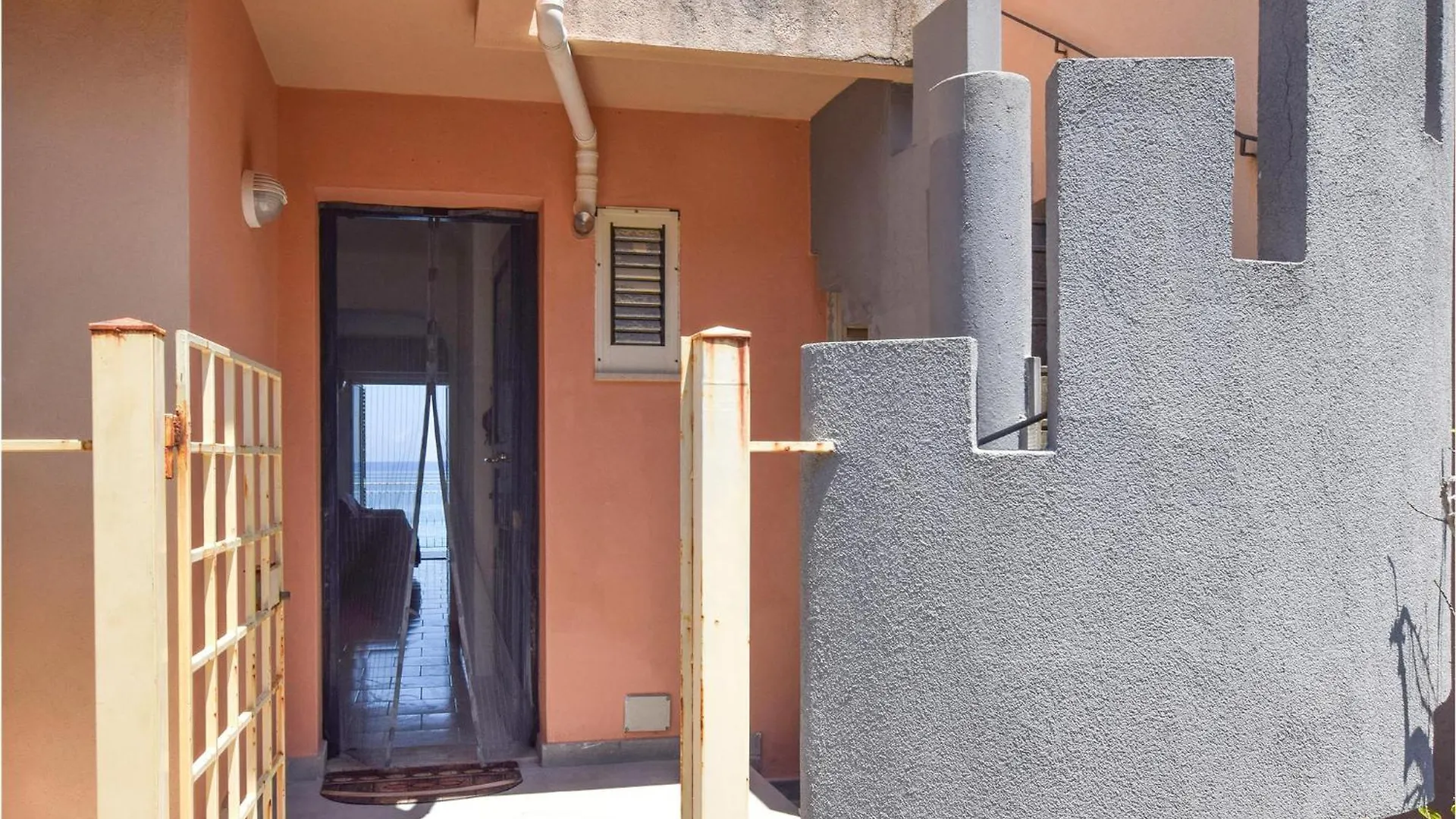 Beautiful Apartment In Marina Di Caronia Caronia Marina